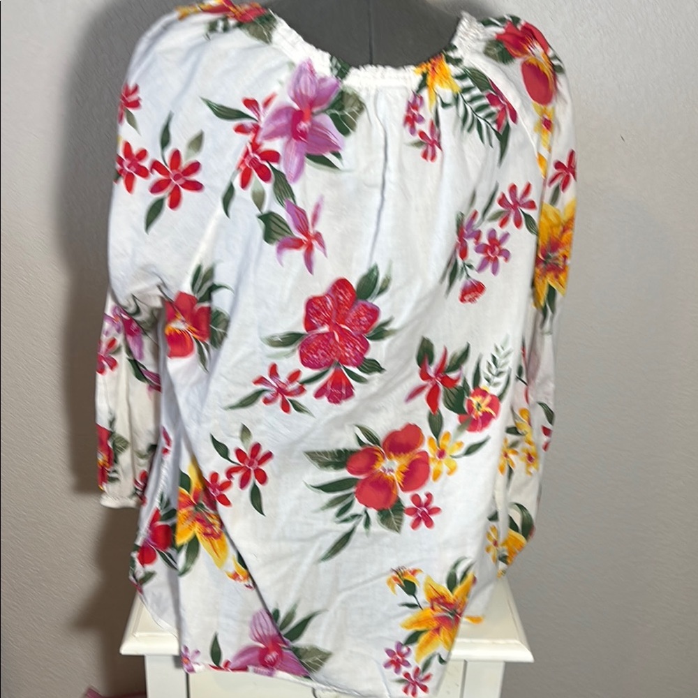 Old‎ Navy Floral Print Women's Peasant Top, Boho, Beachy - Picture 5 of 5